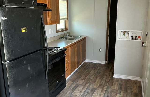 1 bedroom/1bathroom home in the Star Dust Manufactured Home Community. photos photos