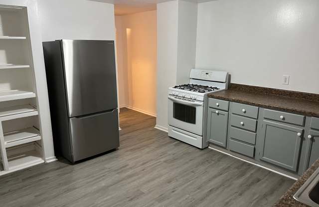 1119 Goettmann St - 1119 Goettmann Street, Pittsburgh, PA 15212