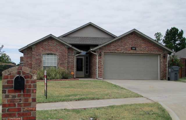 3507 NE 35th photos photos