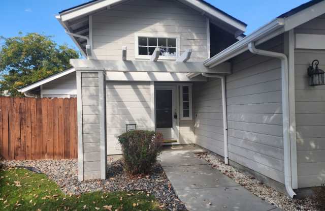 Patio Home For Lease in Winhaven Gardens Gallery 3