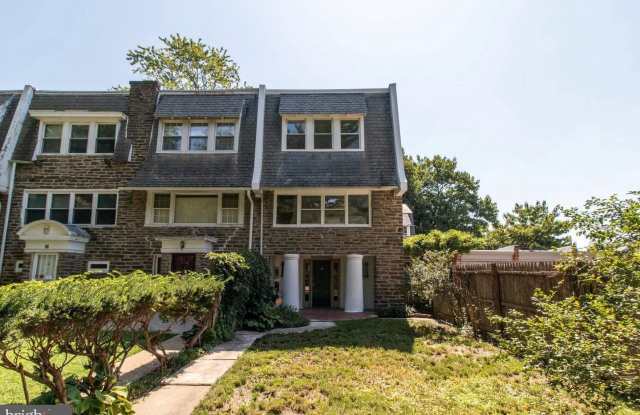 18 GORGAS Lane E photos photos