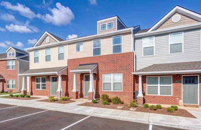 2 Bed, 2.5 Bath Townhome In Somerset Springs, Spring Hill Gallery 1