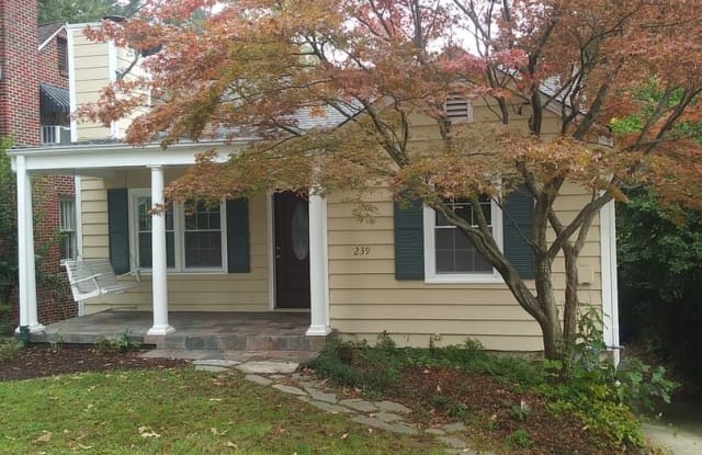 239 Lindbergh Drive - 239 Lindbergh Drive, Atlanta, GA 30305