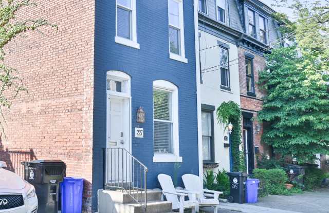 Amazing Open Concept 2 Bedroom on Muench - 227 Muench Street, Harrisburg, PA 17102