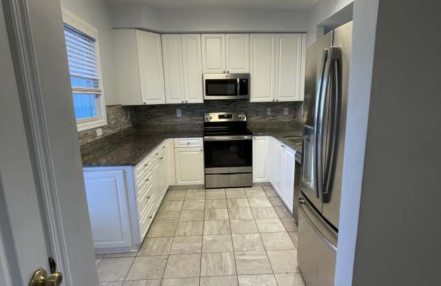 3234 Inlet Shore Ct Gallery 2