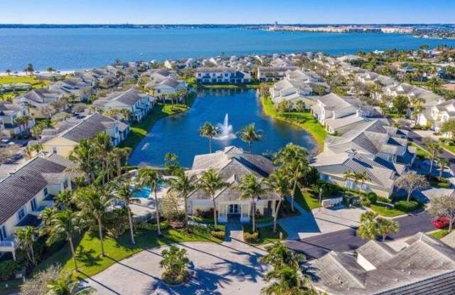 601 MARINER BAY Boulevard photos photos 601 MARINER BAY Boulevard photos photos