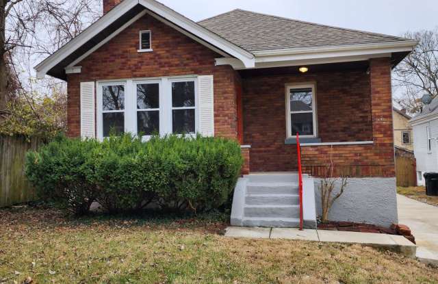 Charming Cincinnati Home on Mary Ann Lane! Gallery 1