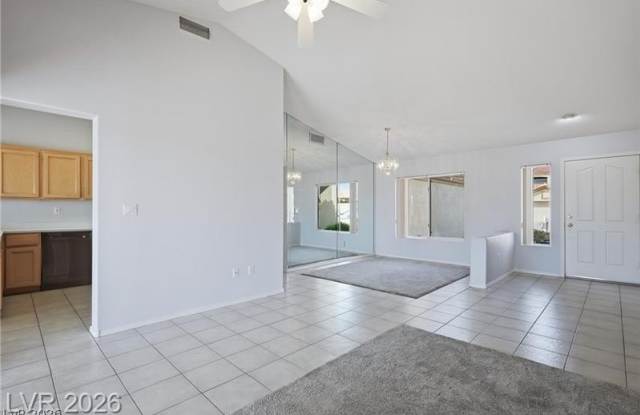 10713 Paradise Point Drive Gallery 4
