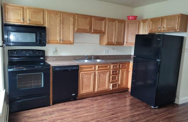 36 West Market Street - 36 West Market Street, Jonestown, PA 17038