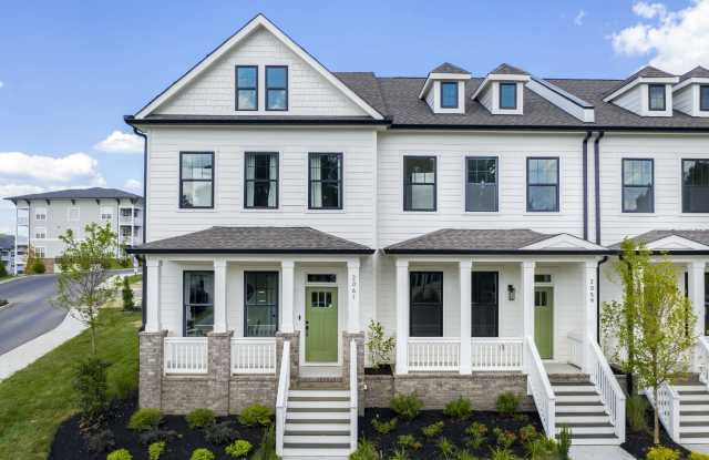 2089 Oakwood Avenue photos photos