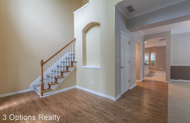 1065 Olde Roswell Grove Gallery 2