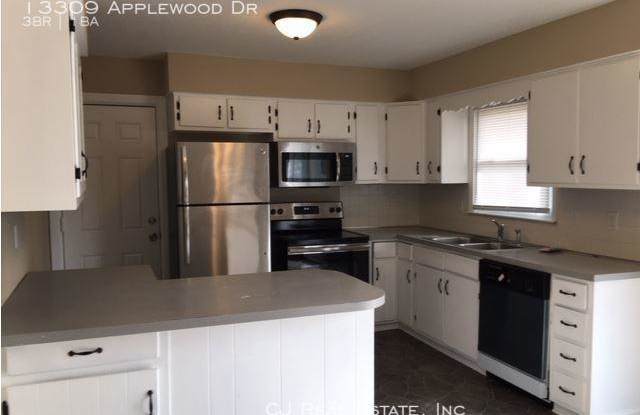 13309 Applewood Dr Gallery 4