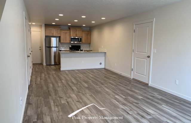 424 West Orchard Avenue - 2 Gallery 2