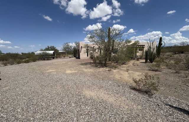 Vail School District Horse property with facilities photos photos