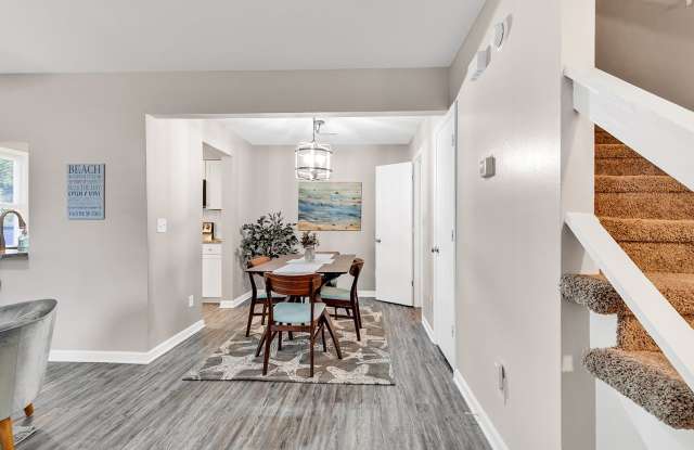 Myrtle Beach Villas - Just Blocks from the Beach! Gallery 4