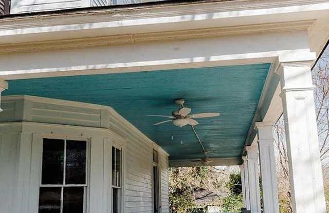 COMING SOON: 129 N 4th St - 4bd and 2ba Gallery 3
