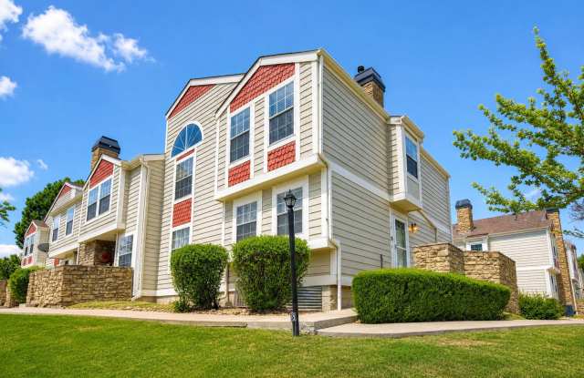 3 Bedroom 3 Bath in Littleton next to horseshoe park!! photos photos
