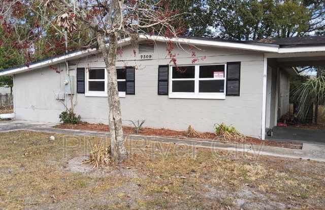 2309 Lane Avenue South photos photos