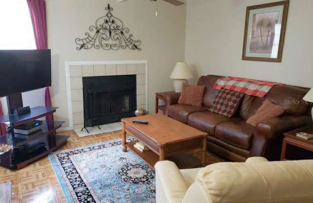 3615 59TH AVENUE W Gallery 2