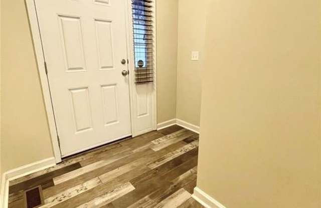 124 SHILOH RIDGE Drive Gallery 2