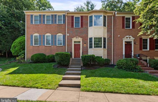 6860 WILLIAMSBURG POND Court photos photos