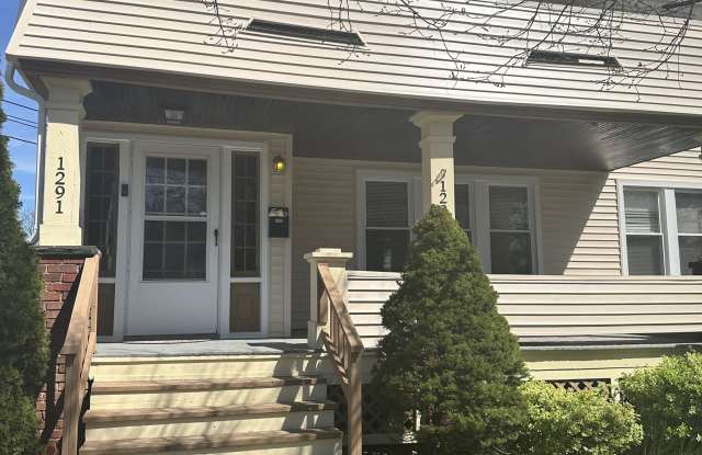 1293 Thoreau Road - Downstairs Gallery 2