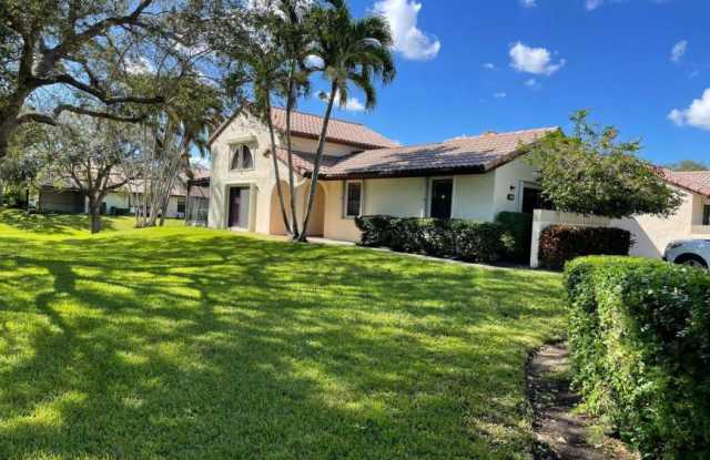 420 Ashwood Pl. photos photos