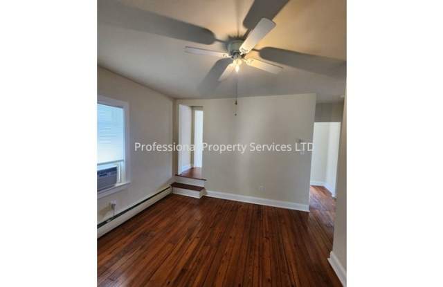 32 Maple Avenue Gallery 2