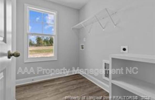 297 Marlborough Gallery 3