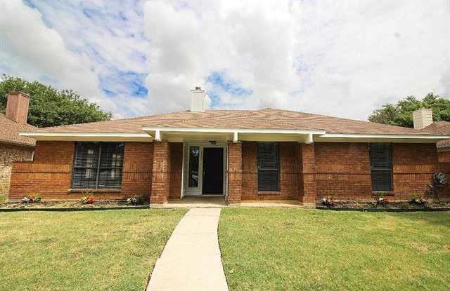 632 Phillips Drive Gallery 2