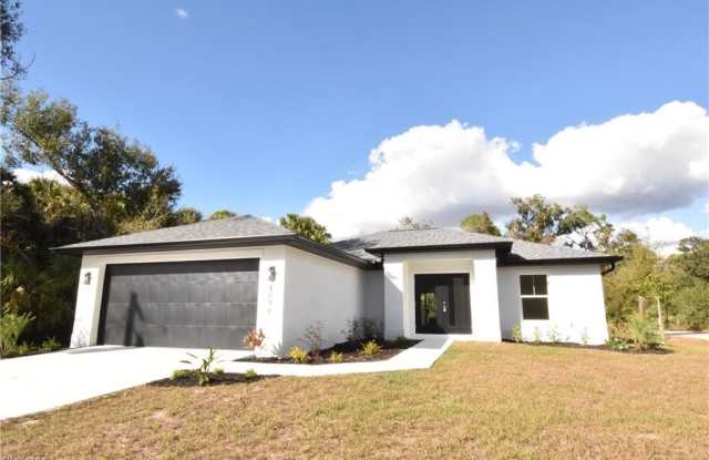 4696 April Ave photos photos