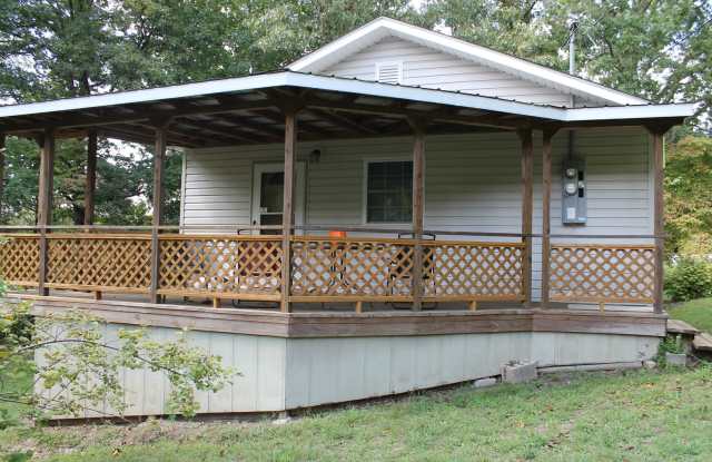 Duplex in Oak Ridge photos photos