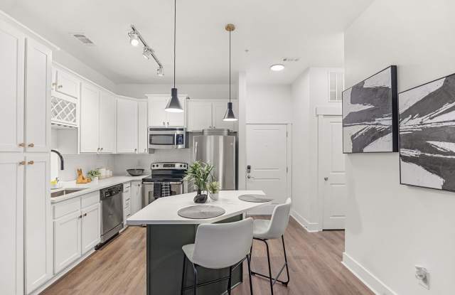 Lofts at Weston Lakeside Gallery 2