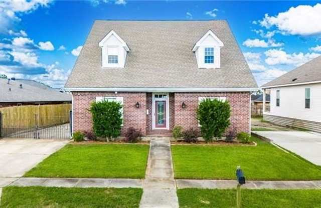 8336 SABRE Drive photos photos
