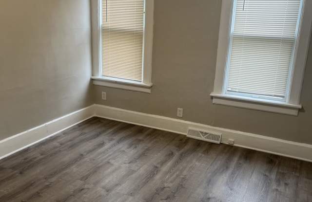 1311A S 25th St Rear Cottage - 1311 South 25th Street, Milwaukee, WI 53204