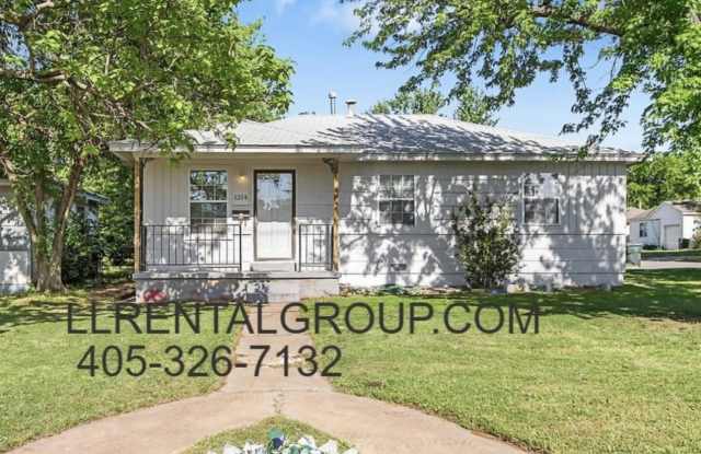 1214 South Midwest Boulevard photos photos