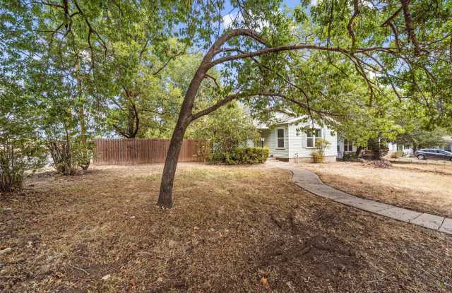 4529 Sanger Avenue Gallery 2