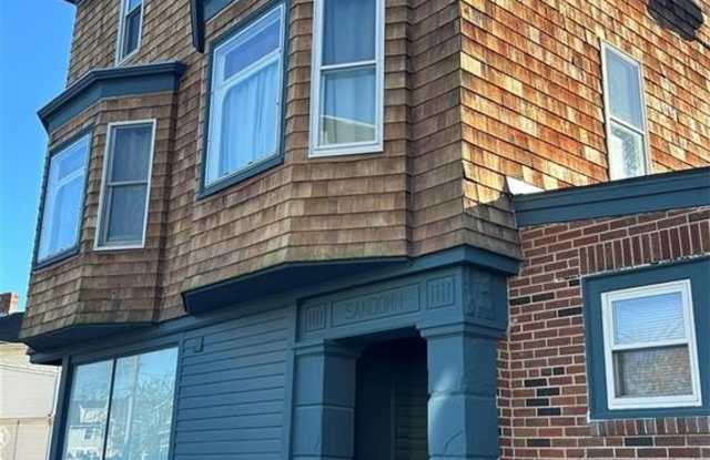 49 E Bowery Street unit: 3 photos photos