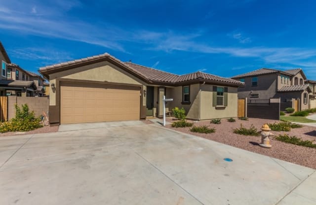 158 East Bluejay Drive - 158 East Bluejay Drive, Chandler, AZ 85286