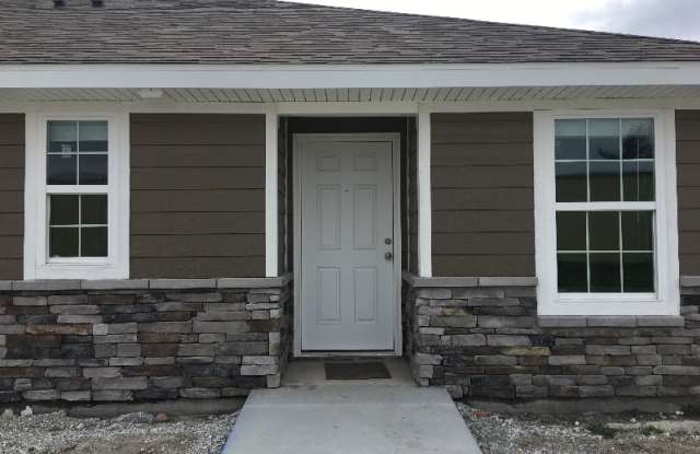 2205 S Main Gallery 2
