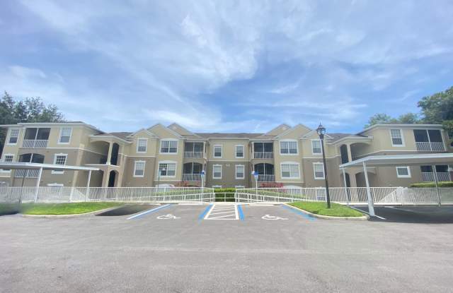 Charming 3/B condo in the heart of Altamonte Springs including extra storage  covered parking! photos photos