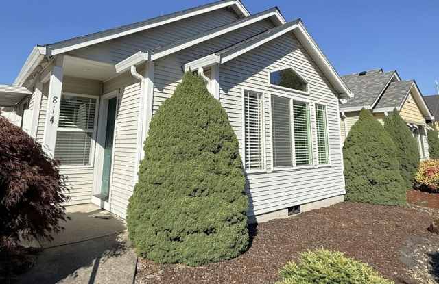 Spacious 3 Bedroom Ranch Home in Battle Ground! Gallery 4