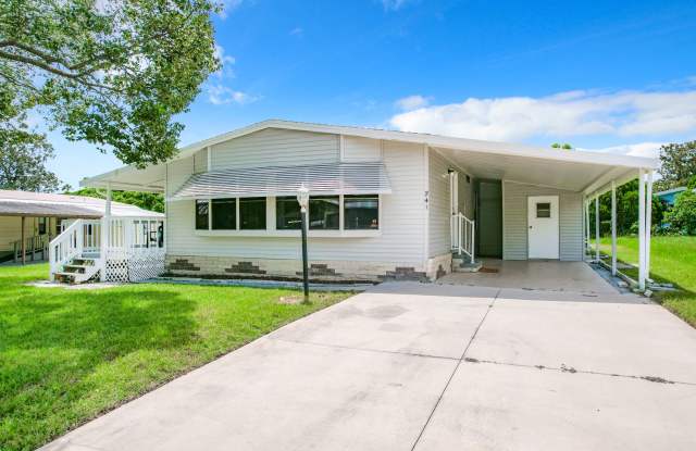 Gorgeous fully remodeled 2-Bedroom, 2 Bath home 55+ photos photos