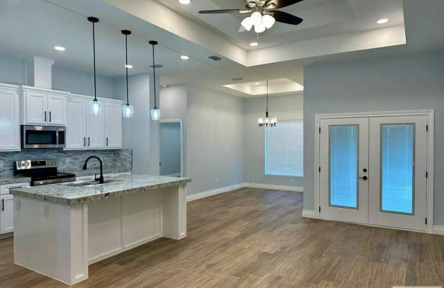 1782 CASTILLO ST. Gallery 2