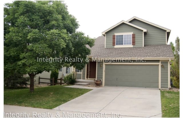 381 Kingbird Cir - 381 Kingbird Circle, Highlands Ranch, CO 80129