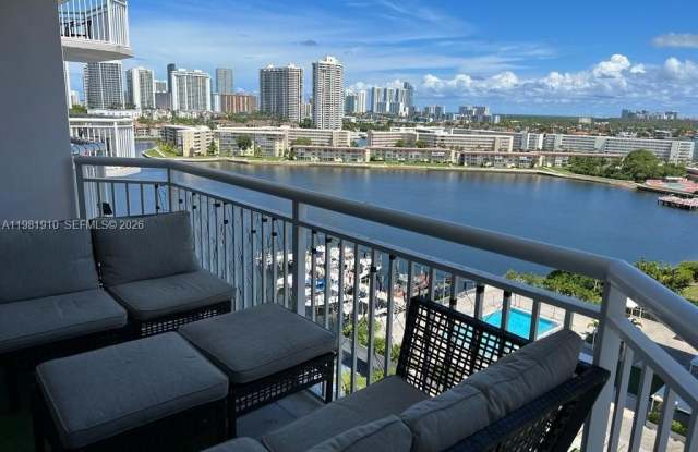 18061 Biscayne Blvd photos photos