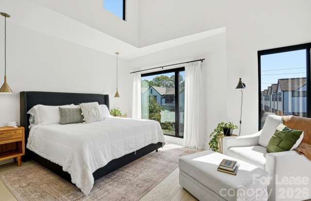 3301 Spencer Street Gallery 3