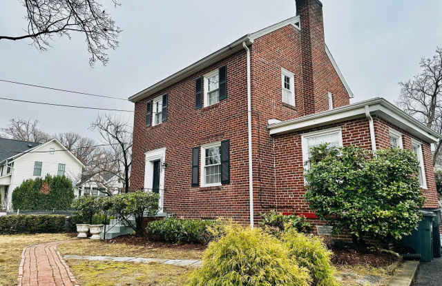 1233 N STUART STREET - 1233 North Stuart Street, Arlington, VA 22201