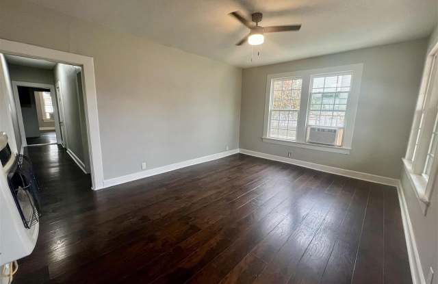 1202 AUSTIN STREET photos photos