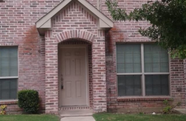 2312 Calendar Court - 2312 Calendar Ct, Grand Prairie, TX 75050